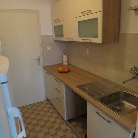 Apartment Buble