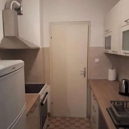 Apartment Buble